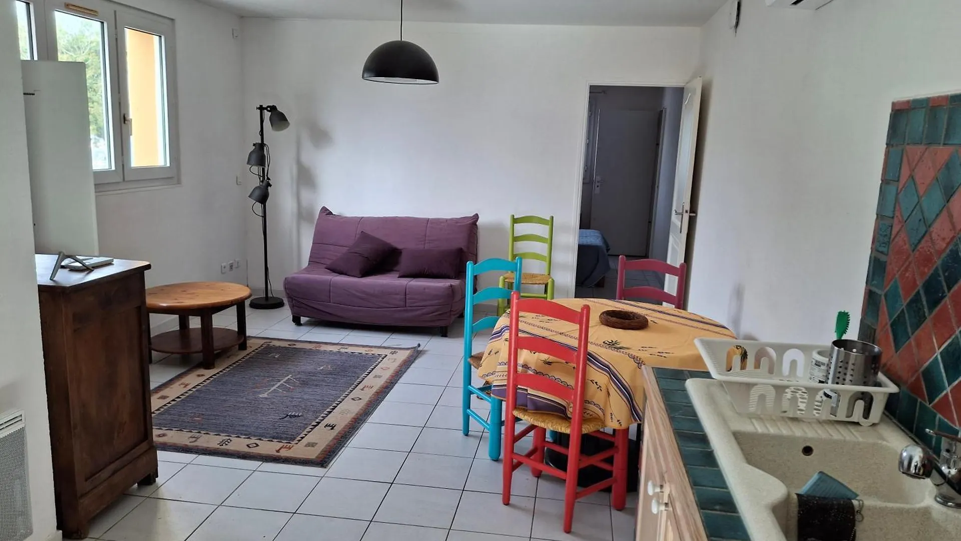 La Maison Bleue Toulon Bed & Breakfast