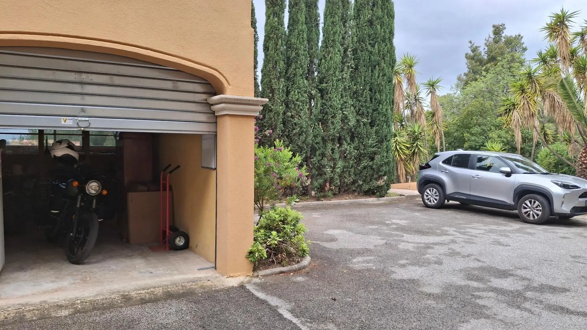 Bed & Breakfast La Maison Bleue Toulon